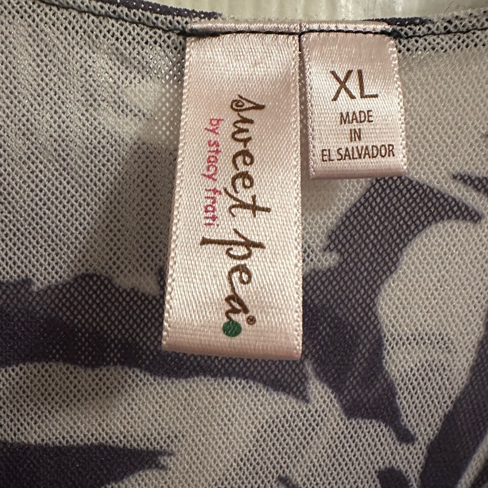 Sweet pea by Stacy Frati, Size XL , Gray/Black - Picture 2 of 3